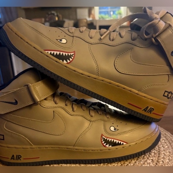 Nike Air Force 1 Mid “Tuskegee” Khaki/Midnight Navy – Size 11.5 – RARE
